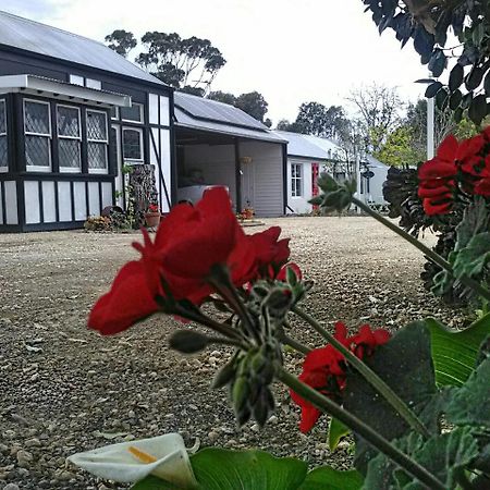 The Estate Koroit Boutique Hotel Екстериор снимка